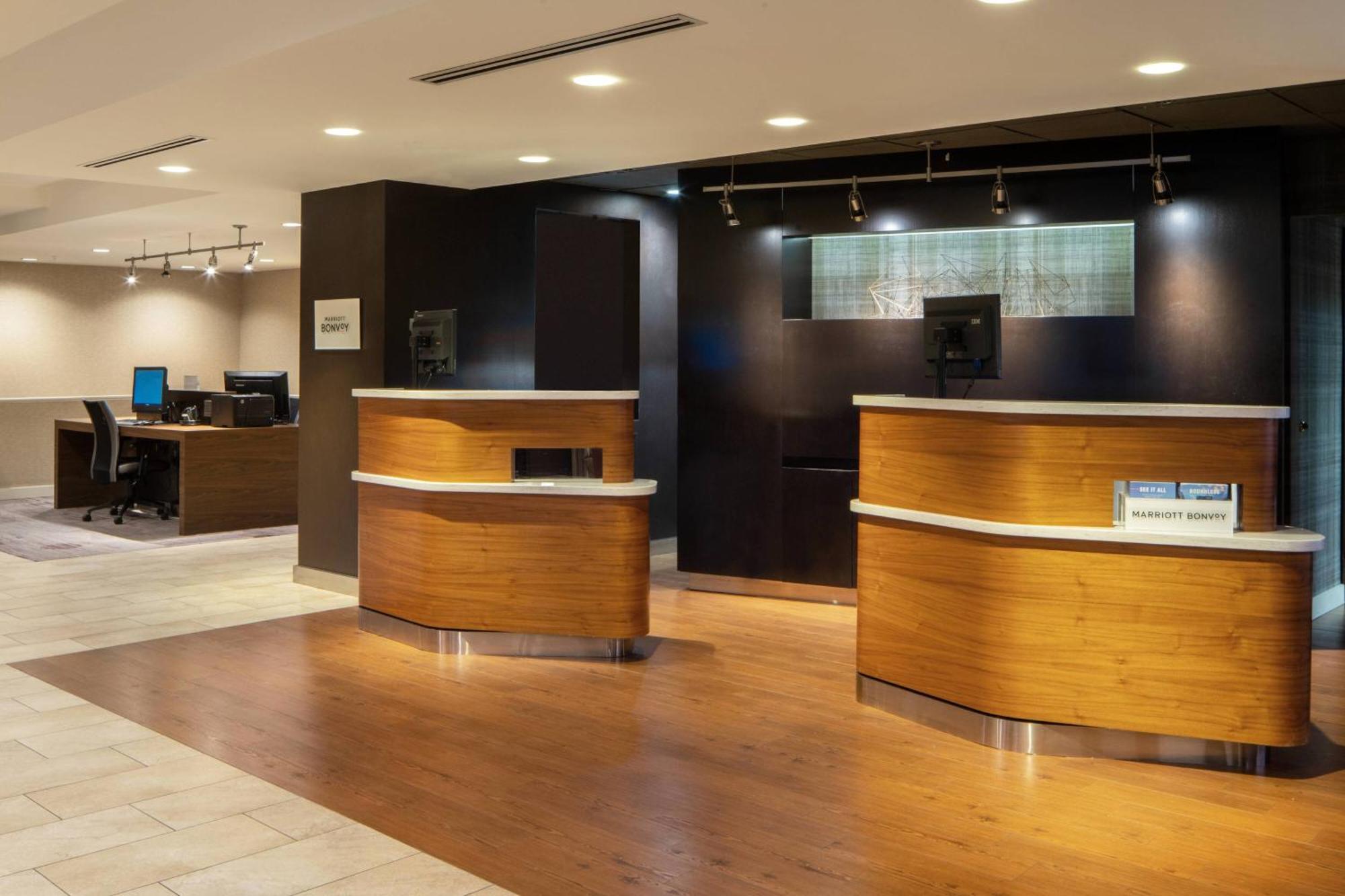 Courtyard By Marriott Dulles Airport Herndon/Reston Exteriér fotografie