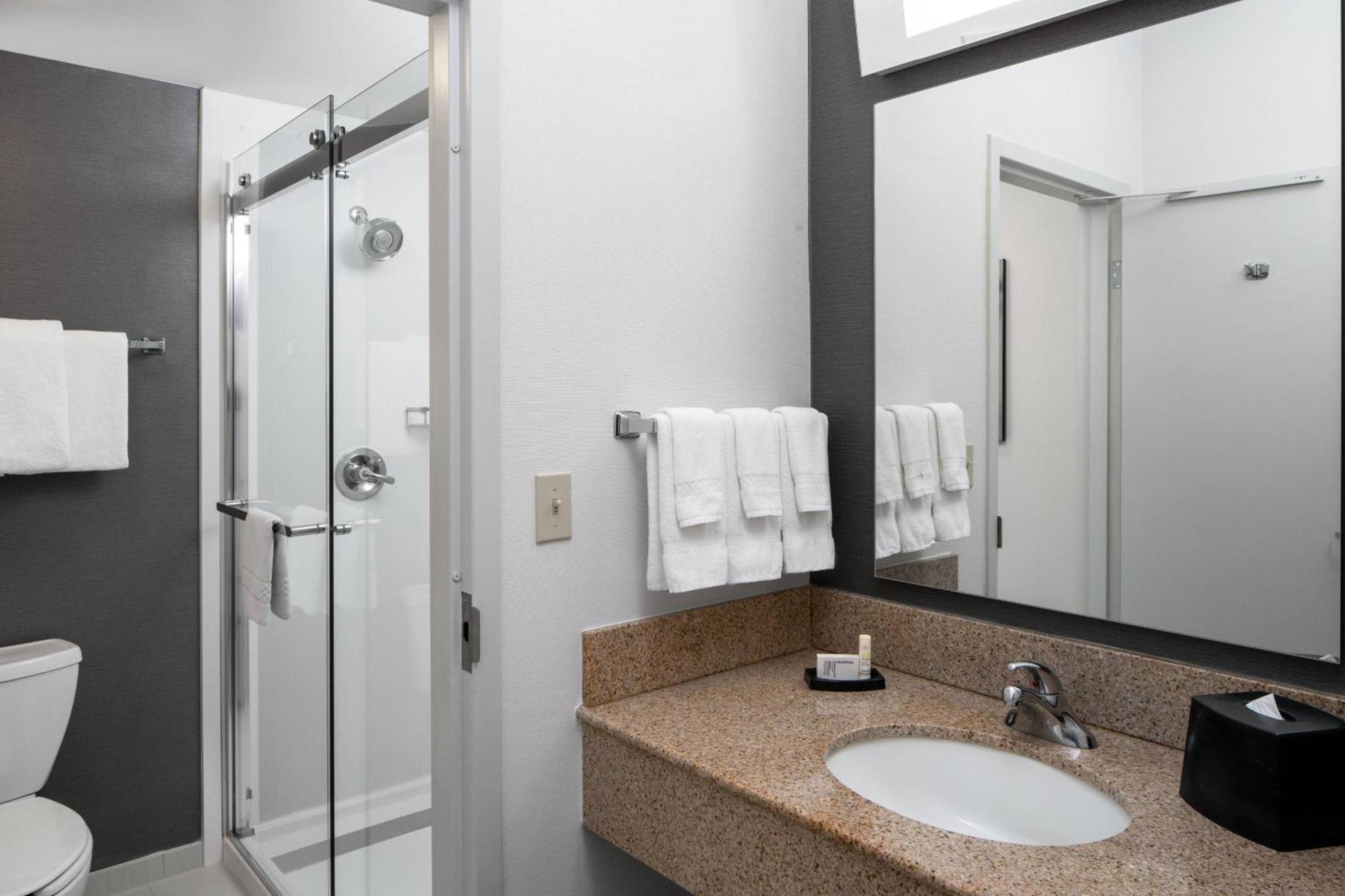 Courtyard By Marriott Dulles Airport Herndon/Reston Exteriér fotografie